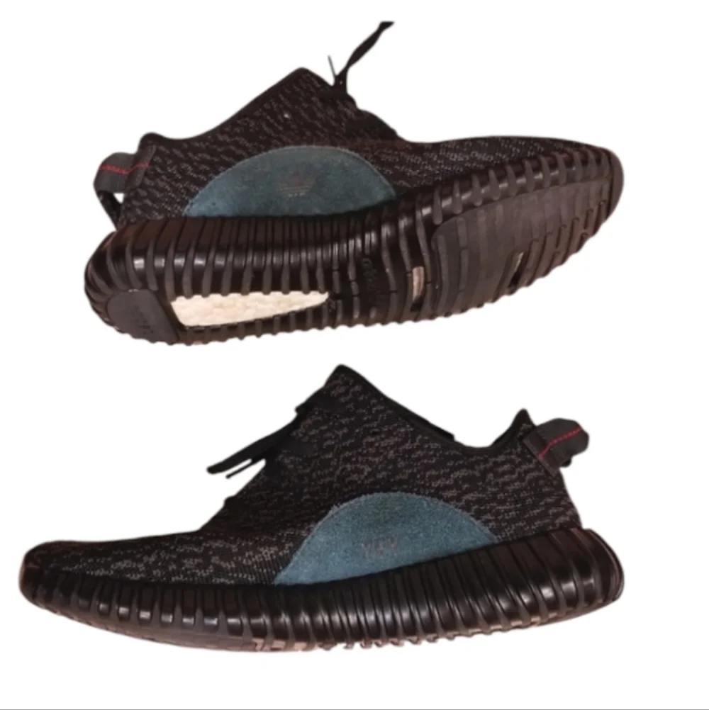 Rare Men's Adidas Yeezy Boost 350 V1 Pirate Black 2015 Sneakers Size US 9